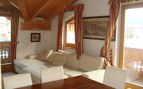 Fantastic Penthouse In Canazei